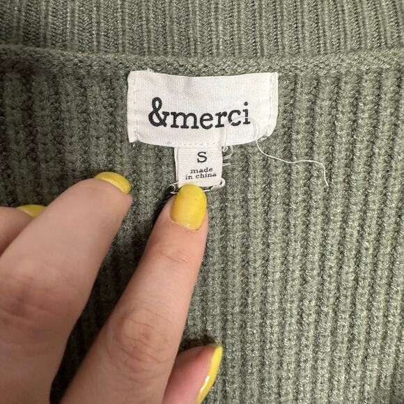 &merci Women's Olive Green Ribbed Cropped Button Front Cardigan Size S NWOT - Picture 2 of 6
